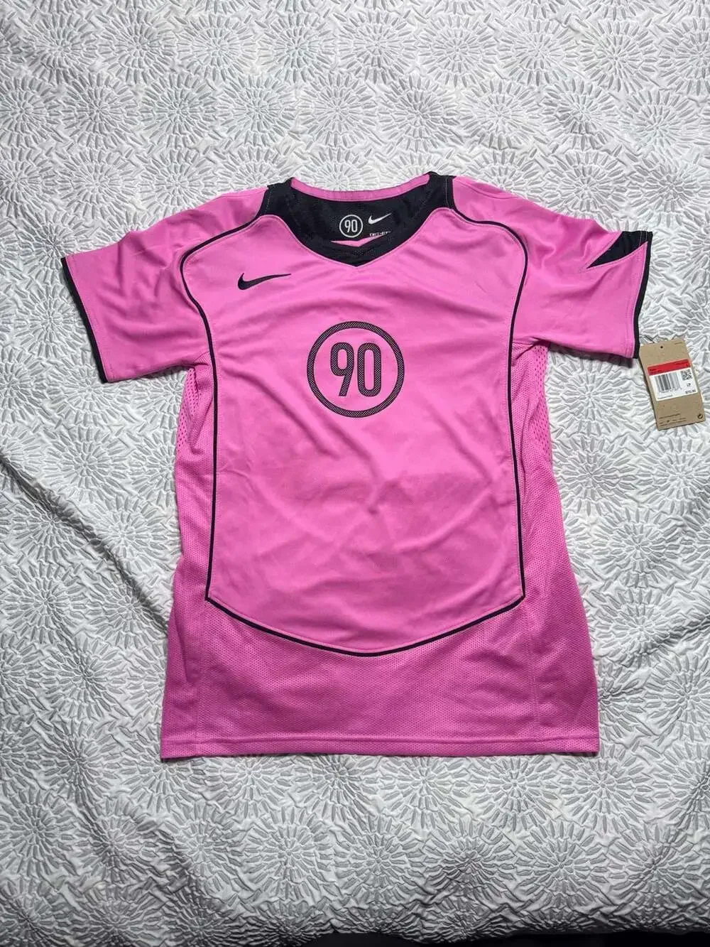 Nike Total 90 Kids Dri-FIT Short-Sleeve Football Jersey Pink/Black Large